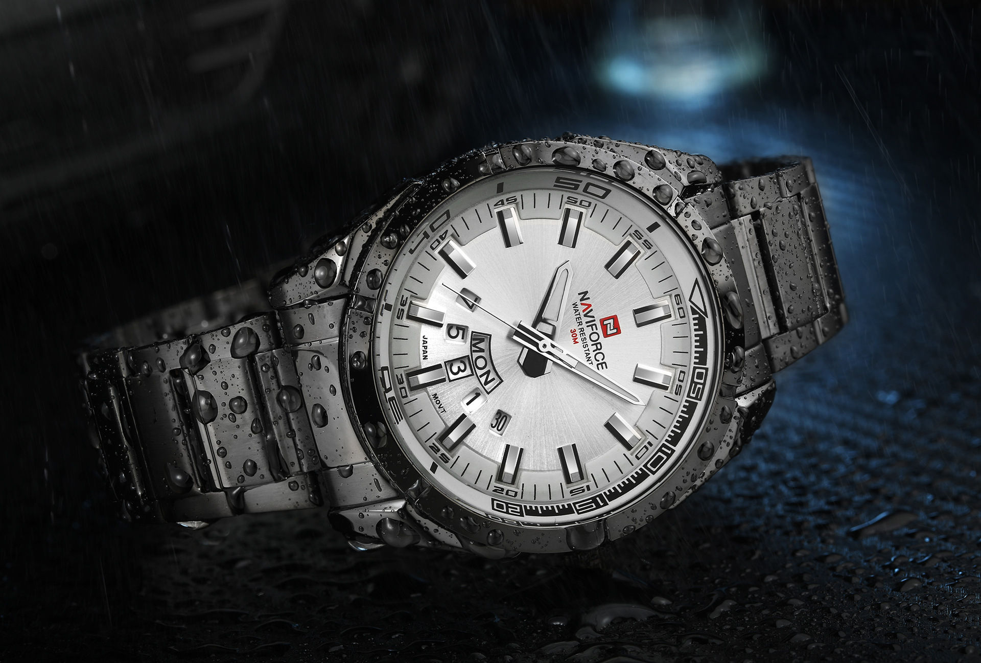 Waterproof Quartz Sports Watch for Men