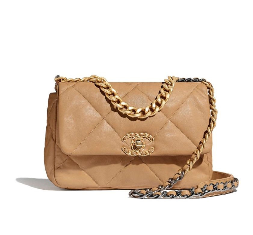 CHA087 : CHANELCHANEL 19 FLAP Regular DARK BEIGE