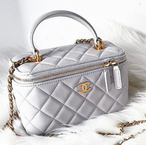ภาพขนาดย่อ: CHA092 : CHANEL VANITY Handle with CHAIN GREY GHW