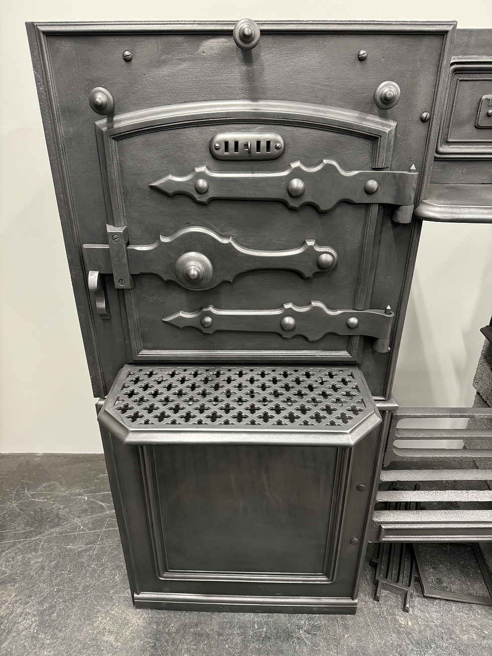 Thumbnail: Fully Restored Original Victorian Antique Cast Iron Kitchen Cooking Range