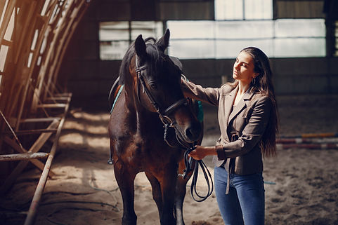 beautiful-woman-spend-time-with-horse.jpg