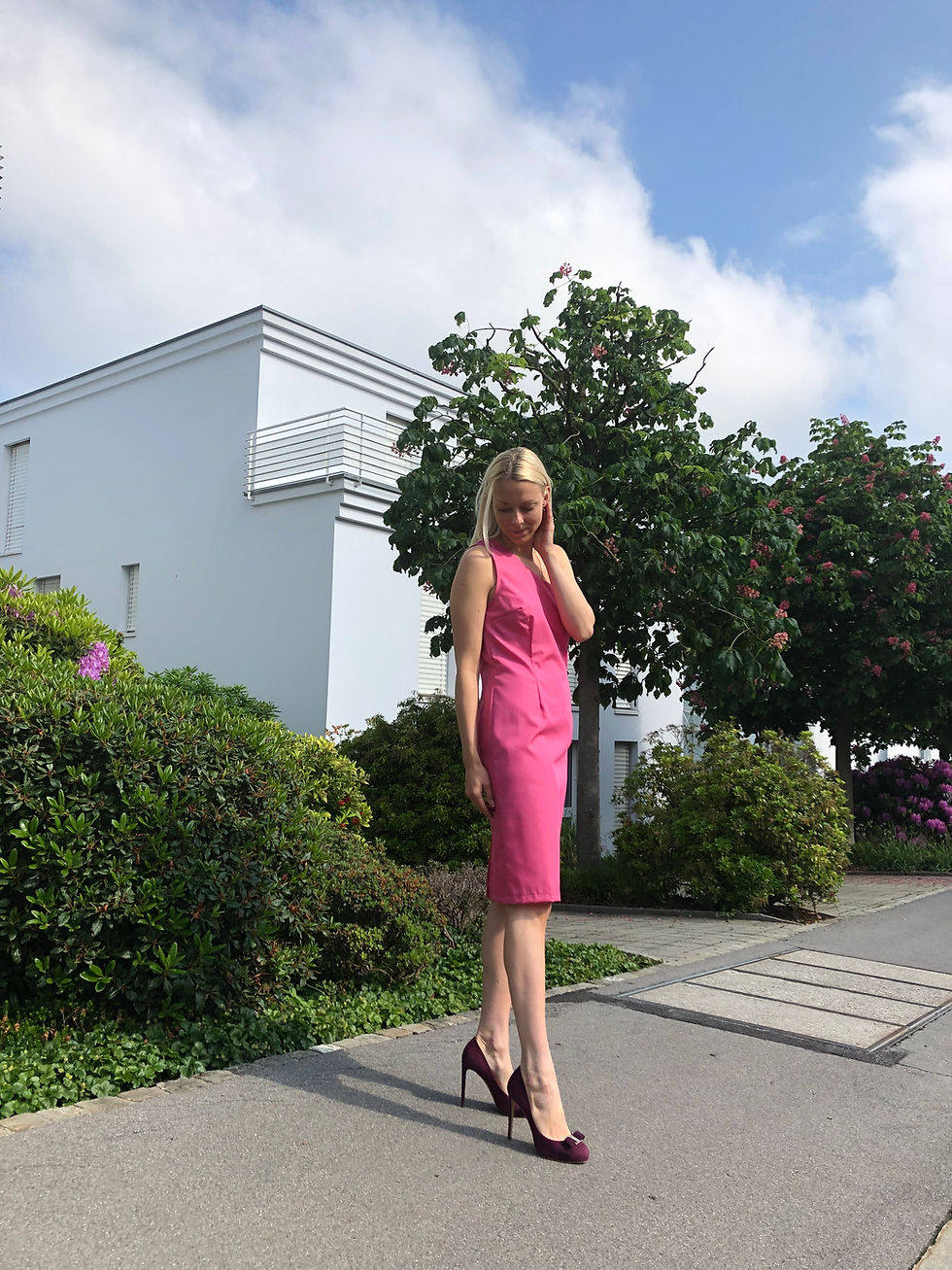 Miniaturbild: Raspberry One Shoulder Dress