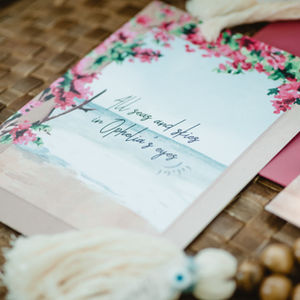 All seas & skies in Ophelia's eyes