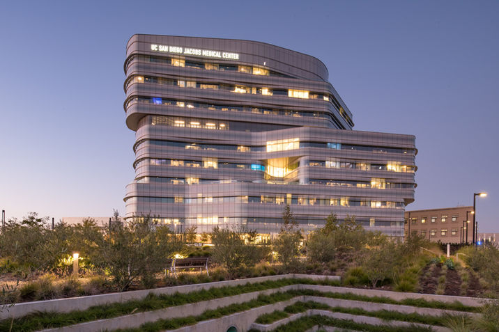 Jacobs Center_IanPatzkePhotography (14 of 15).JPG