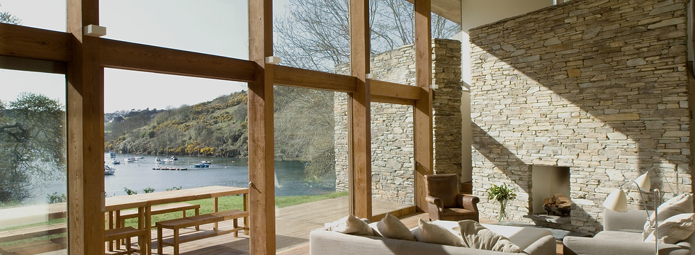 Lakeside House_edited.jpg