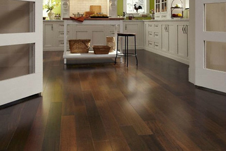 engineered-hardwood-flooring-in-kitchen-