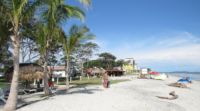 Surf lesson_Caracol Beach_Panama