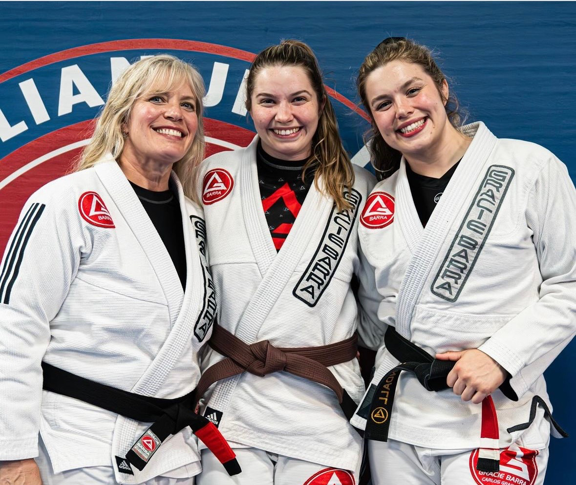 Gracie Barra Newport Beach facility image
