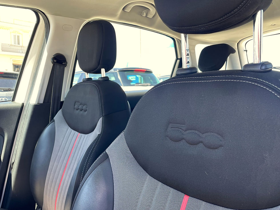 Miniatura: Fiat 500L 1.6 Multijet 120 CV Urban