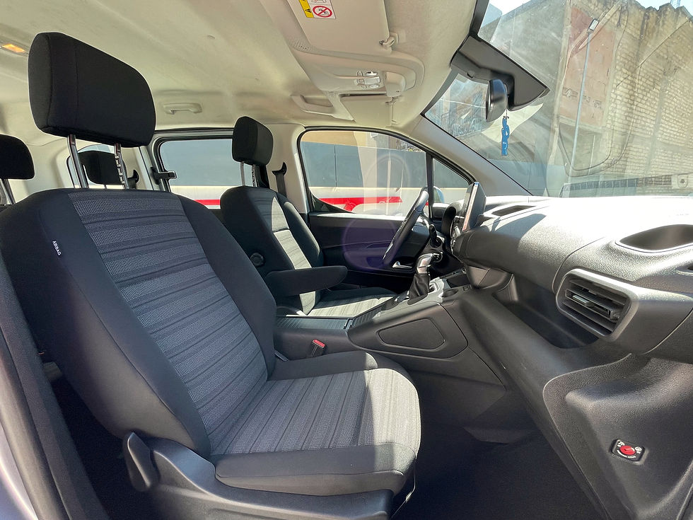 Miniatura: Opel Combo Life 1.5D 75 CV MT5 Advance