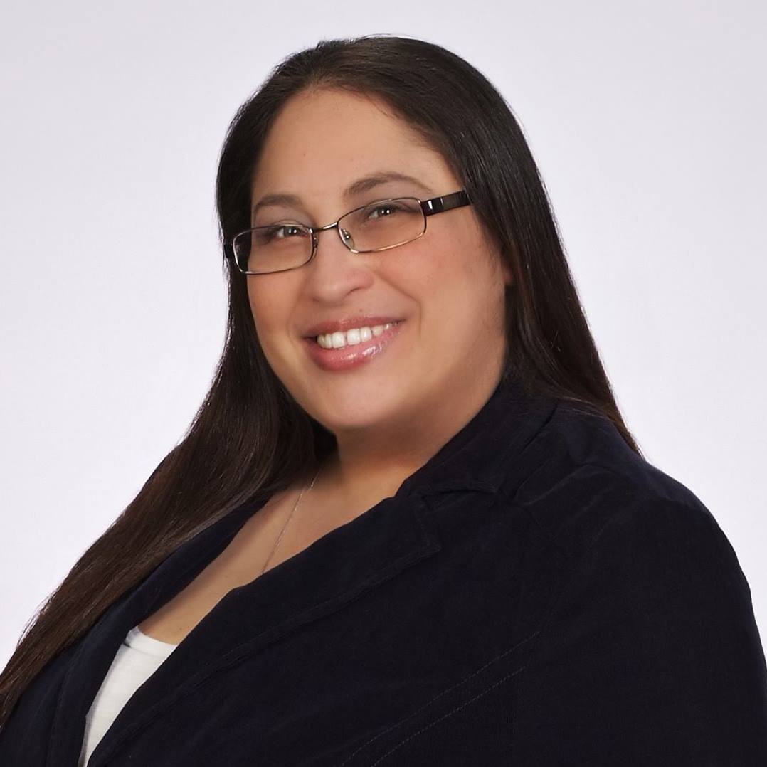 Laura Hevia The Cooking Realtor