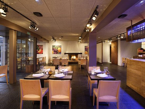 restaurante tapelia marbella.jpg