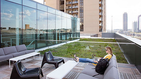 wc_am-hqrooftoppatio-gal.jpeg