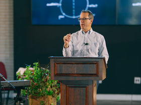 Reverend Owen Barrow Delivers Harrison Memorial Lecture at UMO