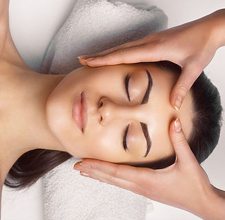 img-Face-Massage-Close-up-Of-You-2717968