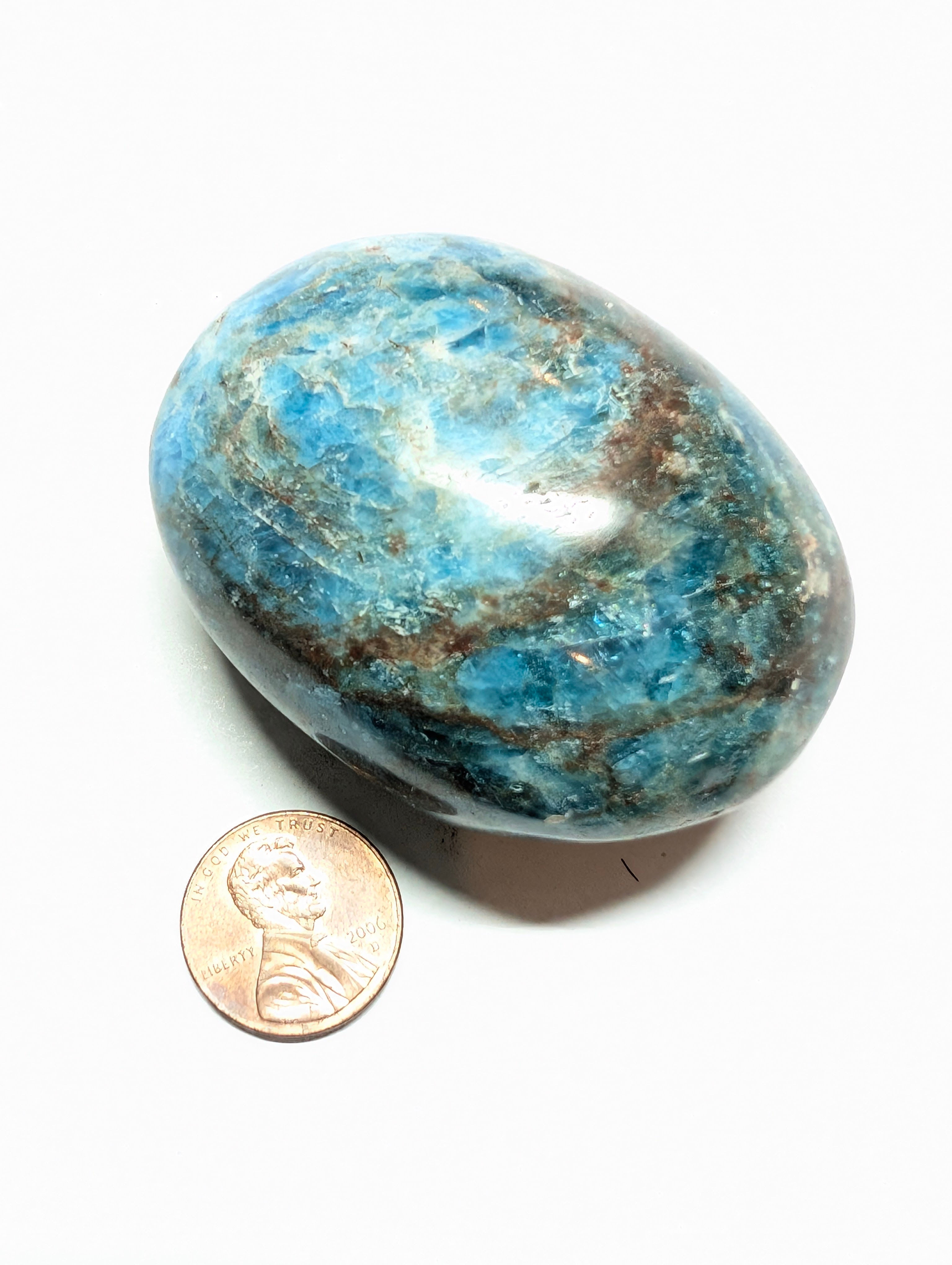 Blue Apatite Palm Stone – Communication, Clarity & Manifestation