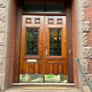 Double doors with Interior door
