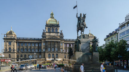 PRAGA 2015
