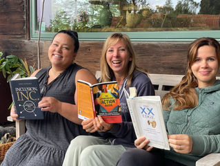 Nia’s 2022 Fall Reading List