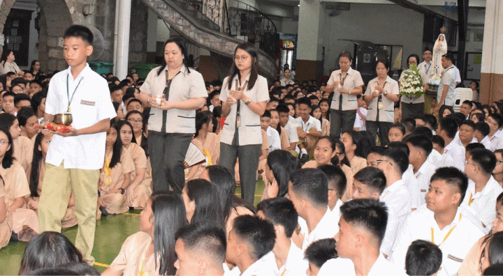 2018-10-01 Rosary Month - Opening -Grade