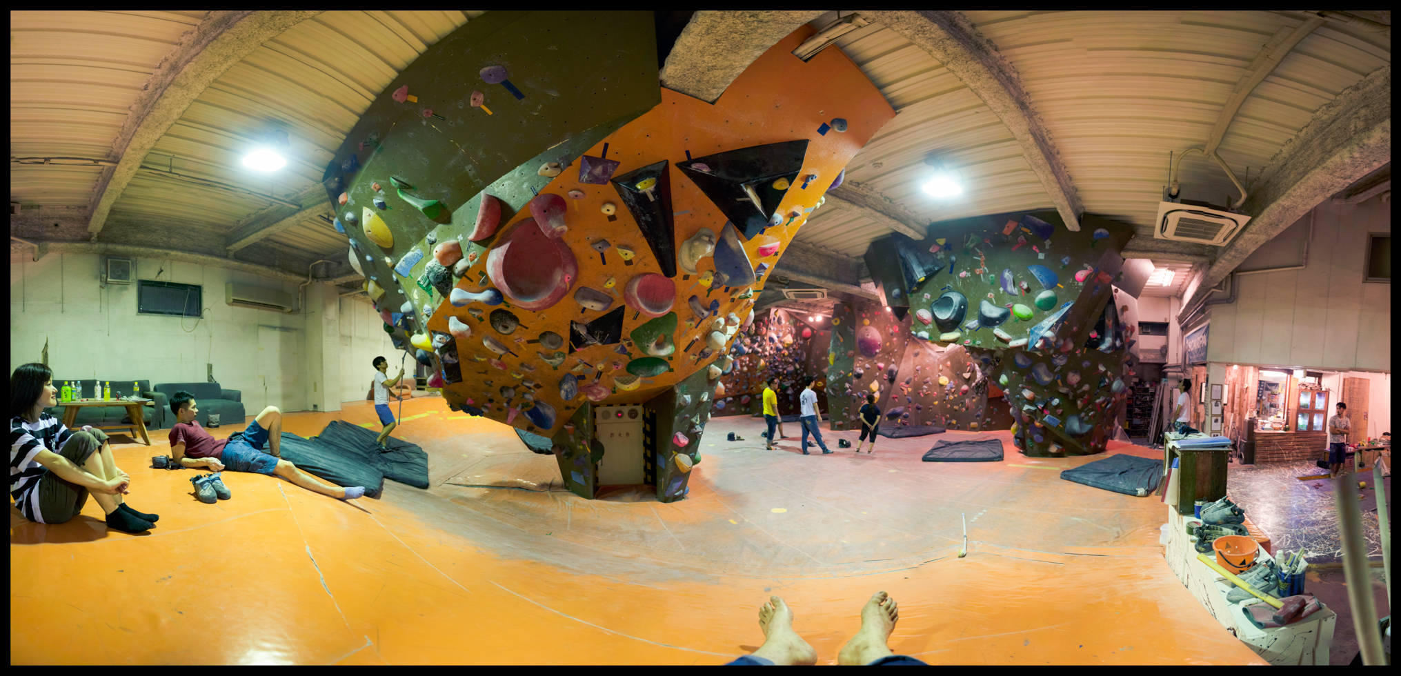 Crux RIght Side View