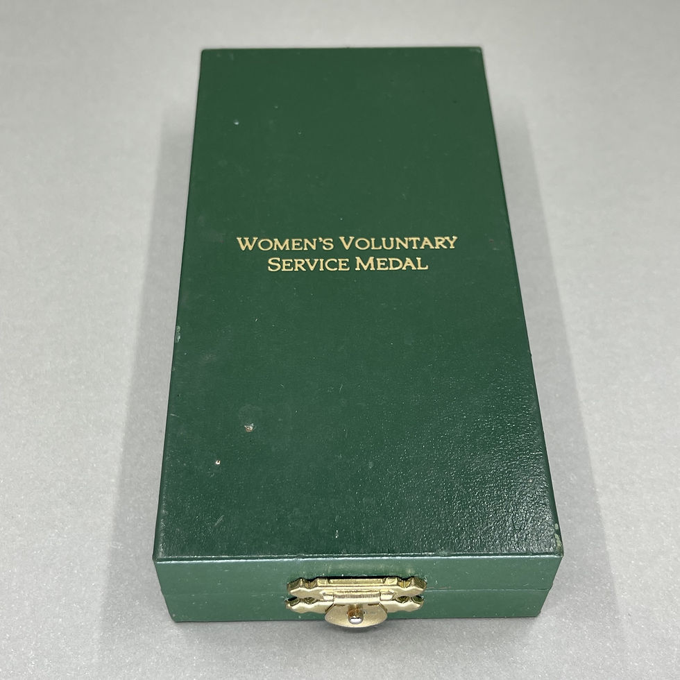 Thumbnail: Womens Voluntary Service Medal - Cased