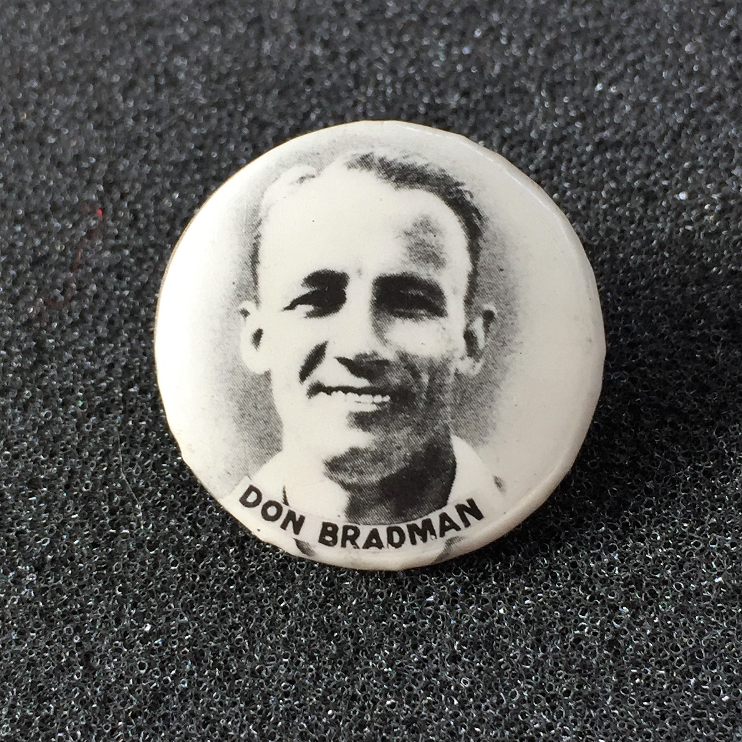 Don Bradman Tinnie Badge