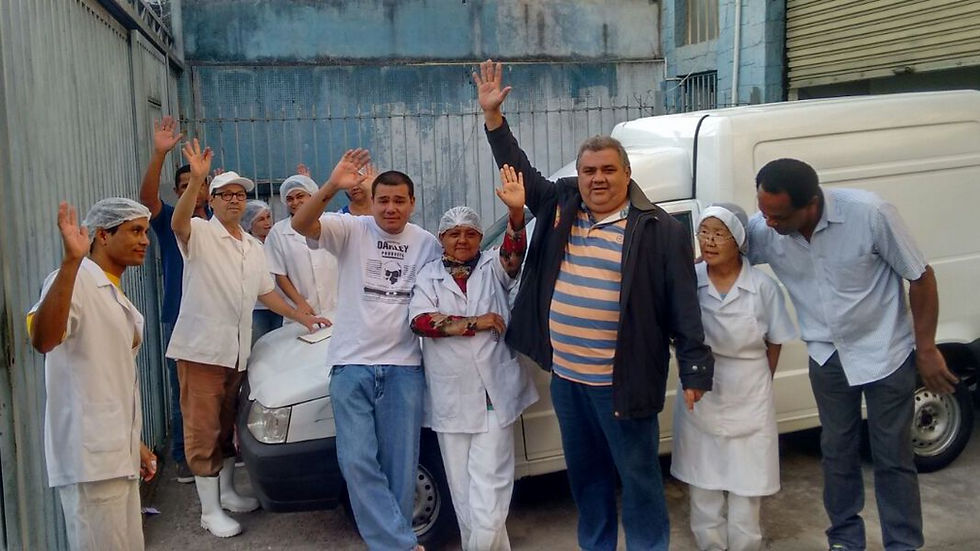TRABALHADORES DA PETY FRITAS APROVAM ACORDO DE PLR
