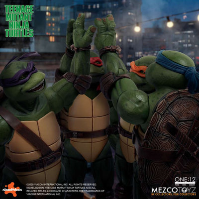 Mezco Teenage Mutant Ninja Turtles Figures box set 1/12 1990 Movie (Action Figur – undefined 2