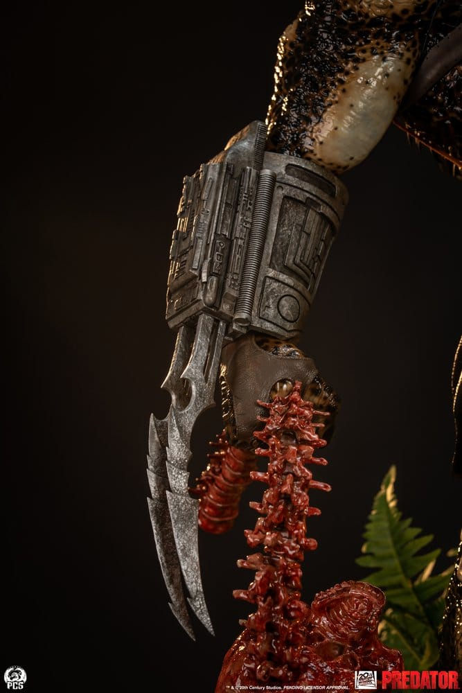 Miniatura: PCS Predator 1/2 (Statua)