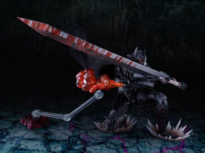 Bandai Berserk S.H.Figuarts Guts (Berserker Armor) -Heat of Passion- Battle Ver. – undefined 8