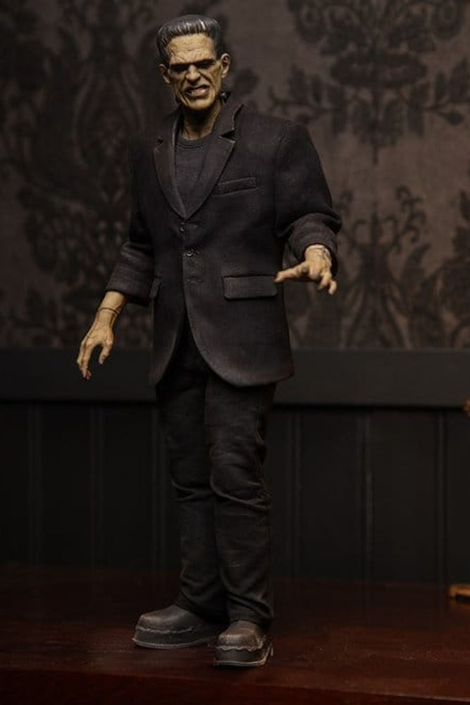 Thumbnail: Sideshow Universal Monsters 1/6 Frankenstein (Deluxe Plus Edition) (Action Figur