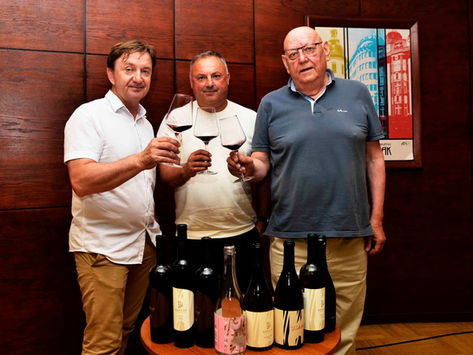 Kreativna trojka u vinariji Deklić