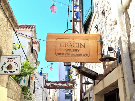 Primošten u čaši - kušaonica vina Gracin