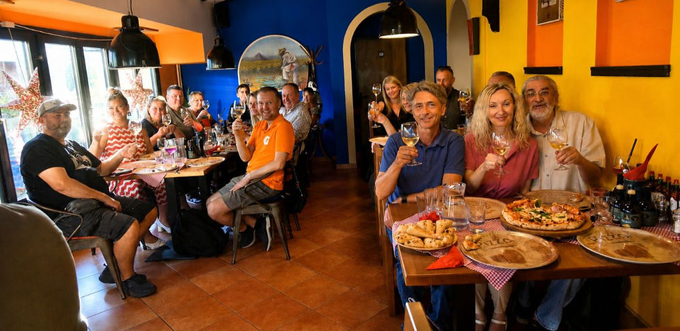 Vino uz pizzu u bistrou Kaktus