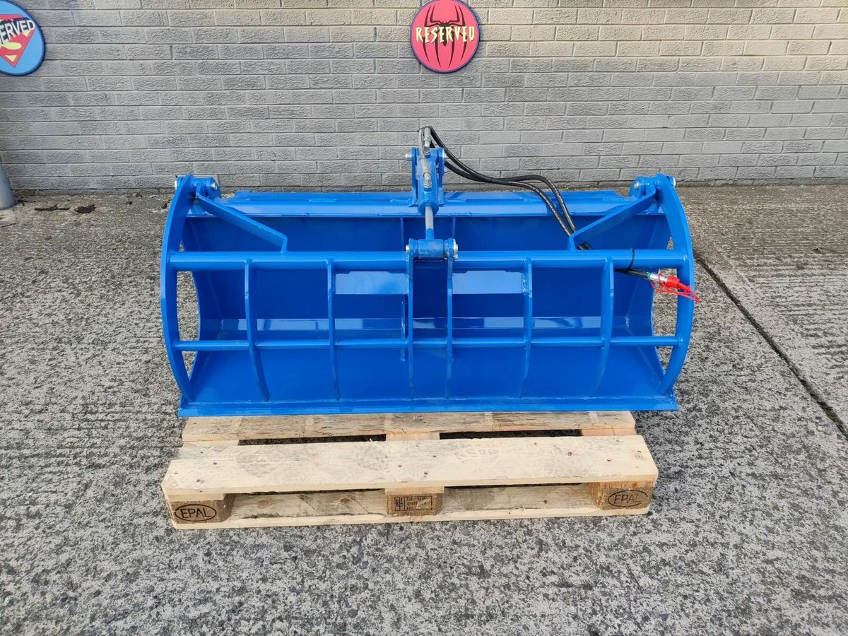 grabber buckey front