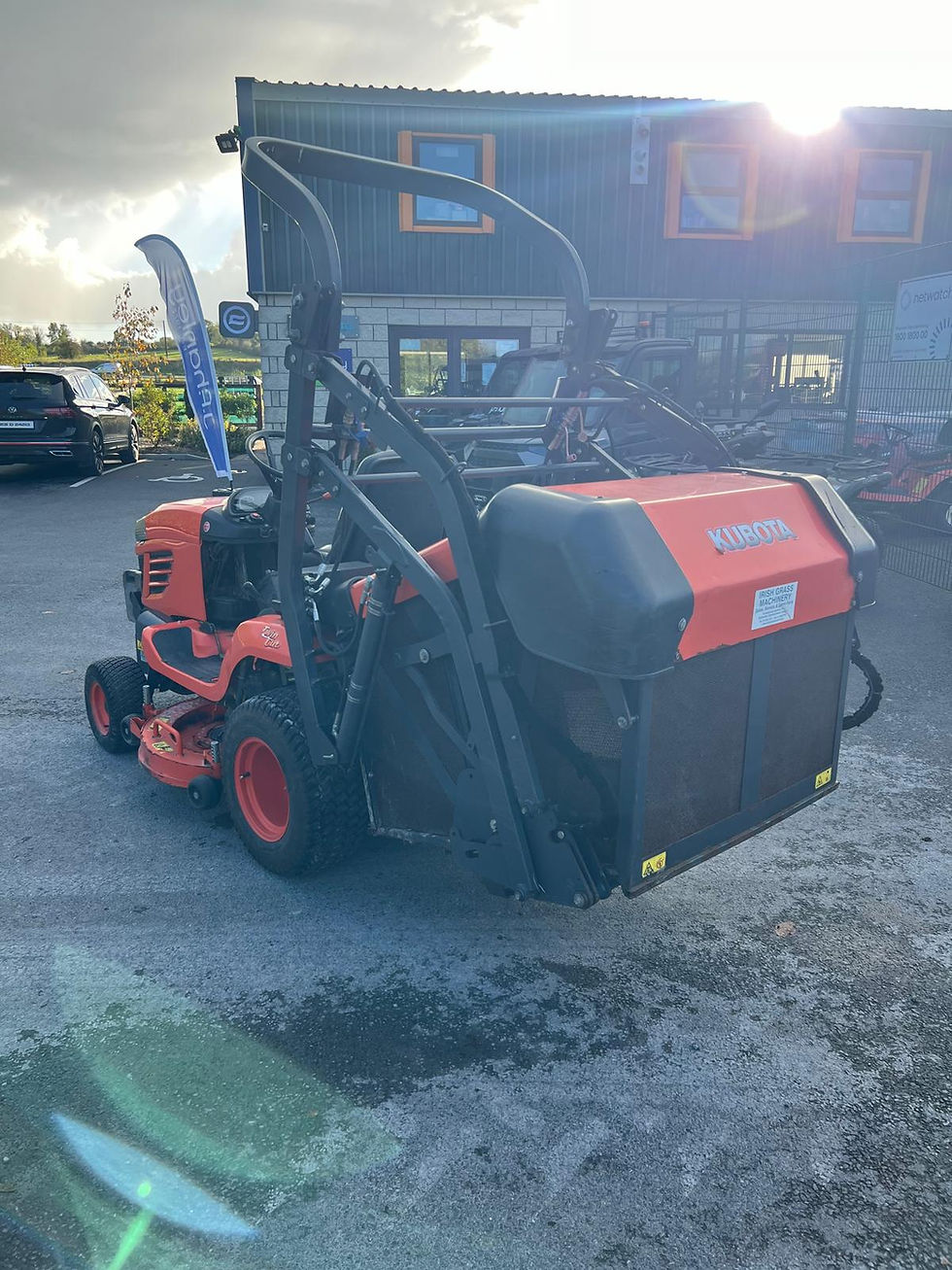 Thumbnail: Kubota G23 High Dump