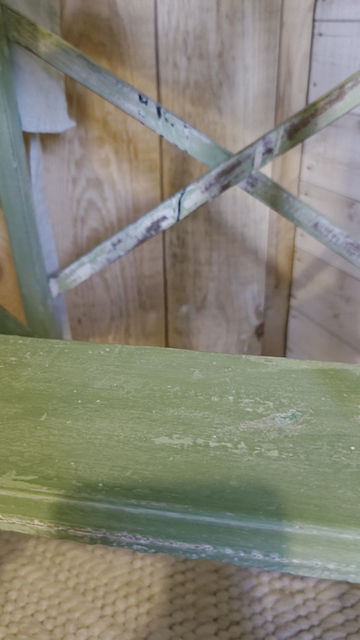 Miniature : Ancien escabeau/échelle de peintre patine verte