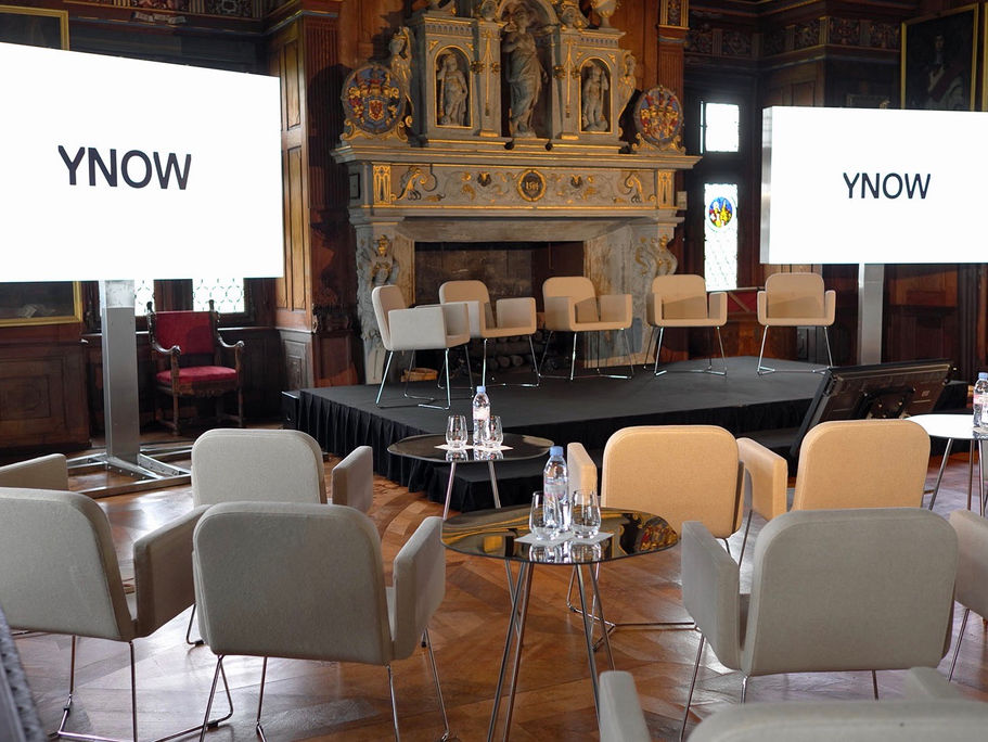 Firmenevent, Meeting in a castle, 