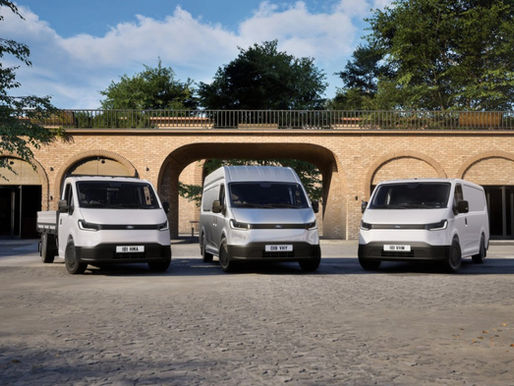 Ford Transit City chega a Portugal como nova aposta elétrica para distribuição urbana