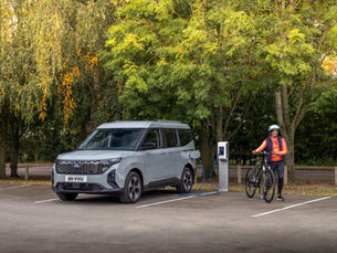 O versátil E-Tourneo Courier 100% elétrico da Ford vai estar brevemente disponível na Europa