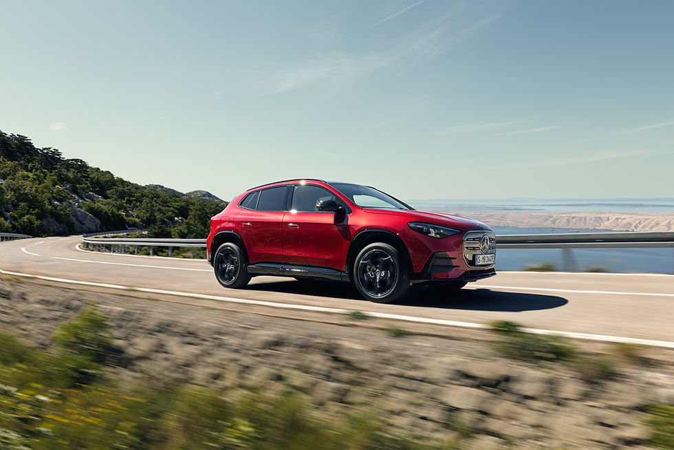 Mercedes-Benz revela o novo GLA com até 654 km de autonomia e aposta simultânea em versões elétricas e híbridas