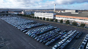 Stellantis redefine futuro industrial de Poissy com aposta na economia circular e novas tecnologias