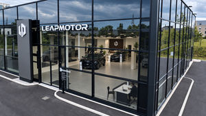 Leapmotor ultrapassa 1.000 pontos de venda na Europa e acelera implantação com a rede Stellantis