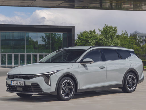 Kia K4 Sportswagon chega a Portugal para reforçar aposta nas carrinhas familiares do segmento C