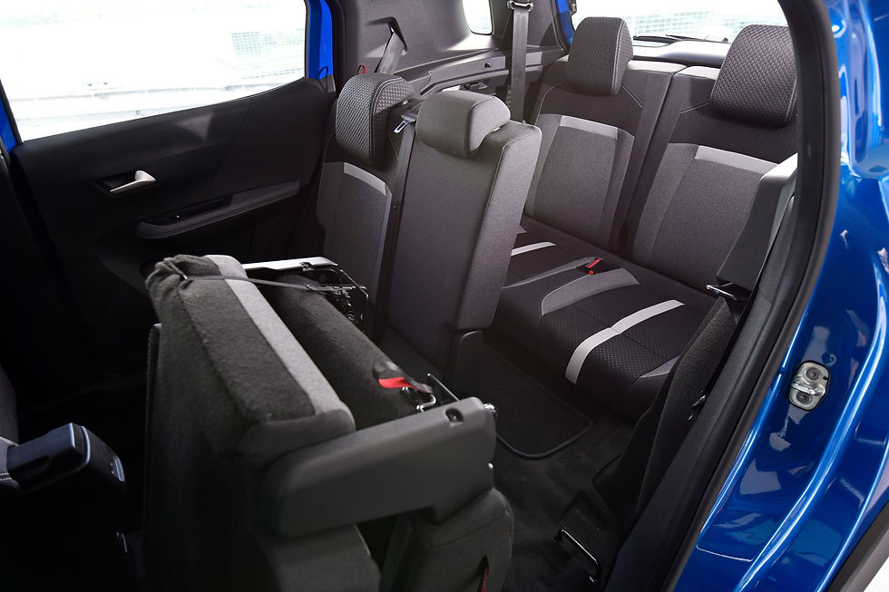 Opel Frontera GS é uma proposta versátil com até sete lugares