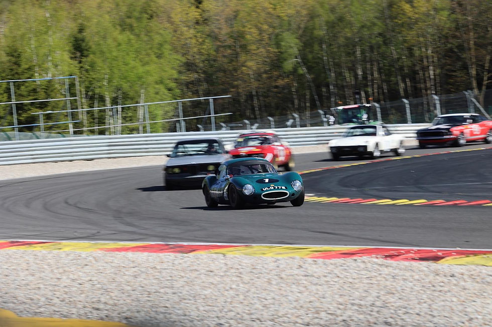 Ginetta volta a dominar em Spa e portugueses marcam presença