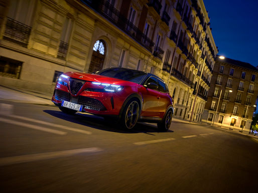 Alfa Romeo simplifica gama do Junior e reforça equipamento de série para ganhar competitividade