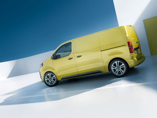 Opel elimina barreira de preço e coloca comerciais elétricos ao nível do diesel