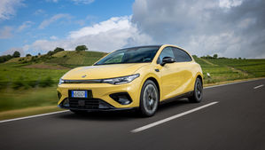 Leapmotor B05 chega a Portugal: elétrico de 218 cv e até 482 km custa desde 26.285 euros